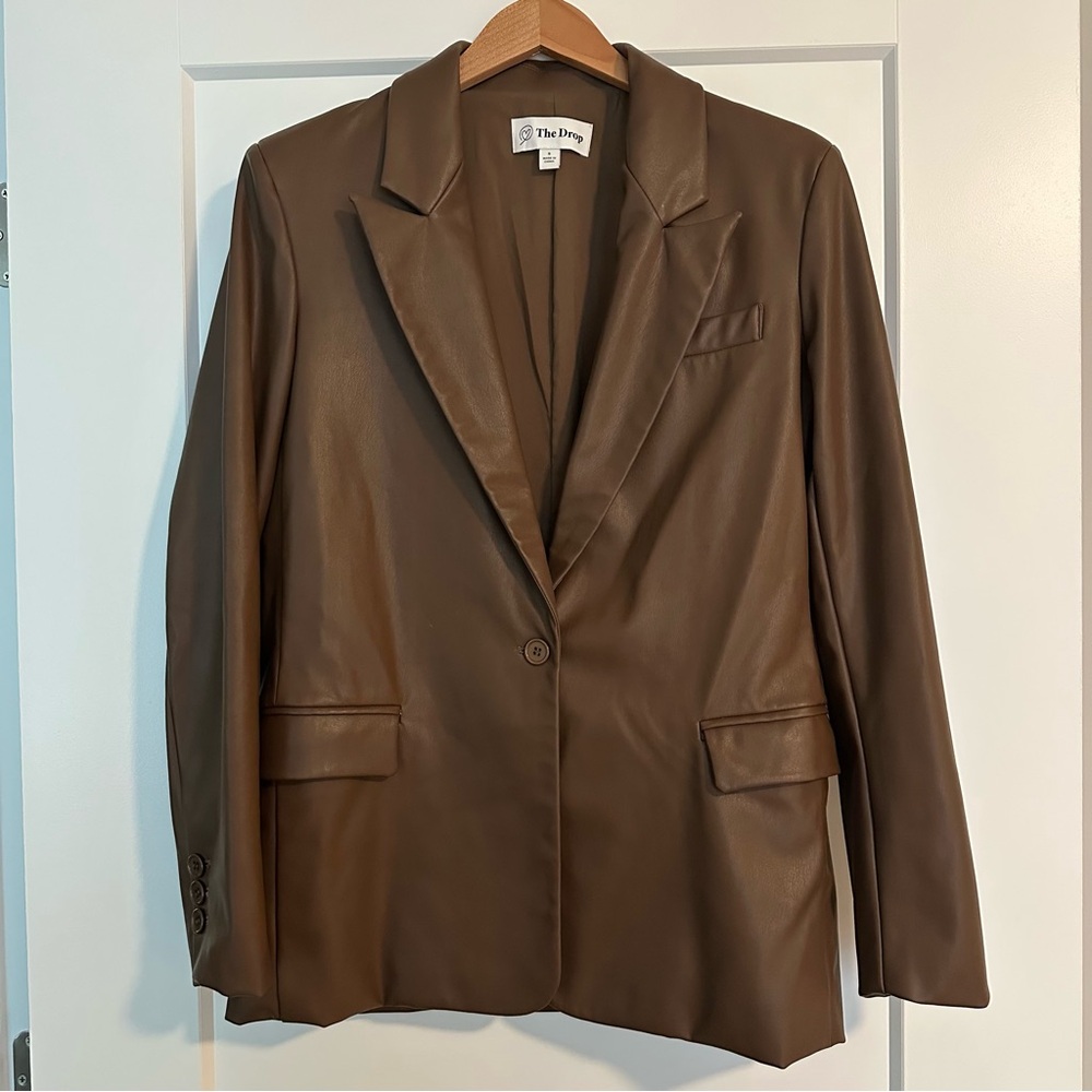 Brown leather blazer jacket